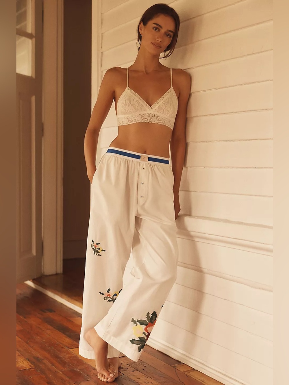 Anthropologie The Wren Embroidered Boxer Pants by LyreBird M
